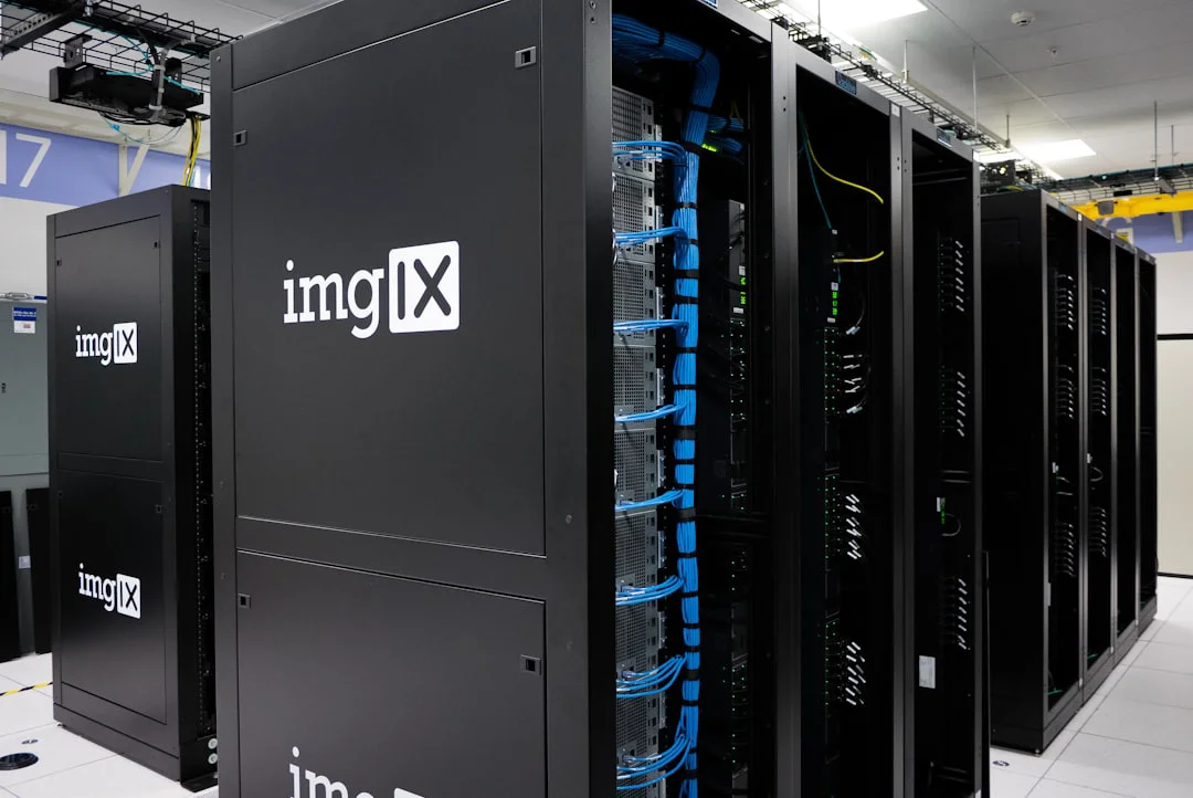 Rechenzentrum mit Server-Racks